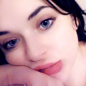 Meet your Posher, Savannah